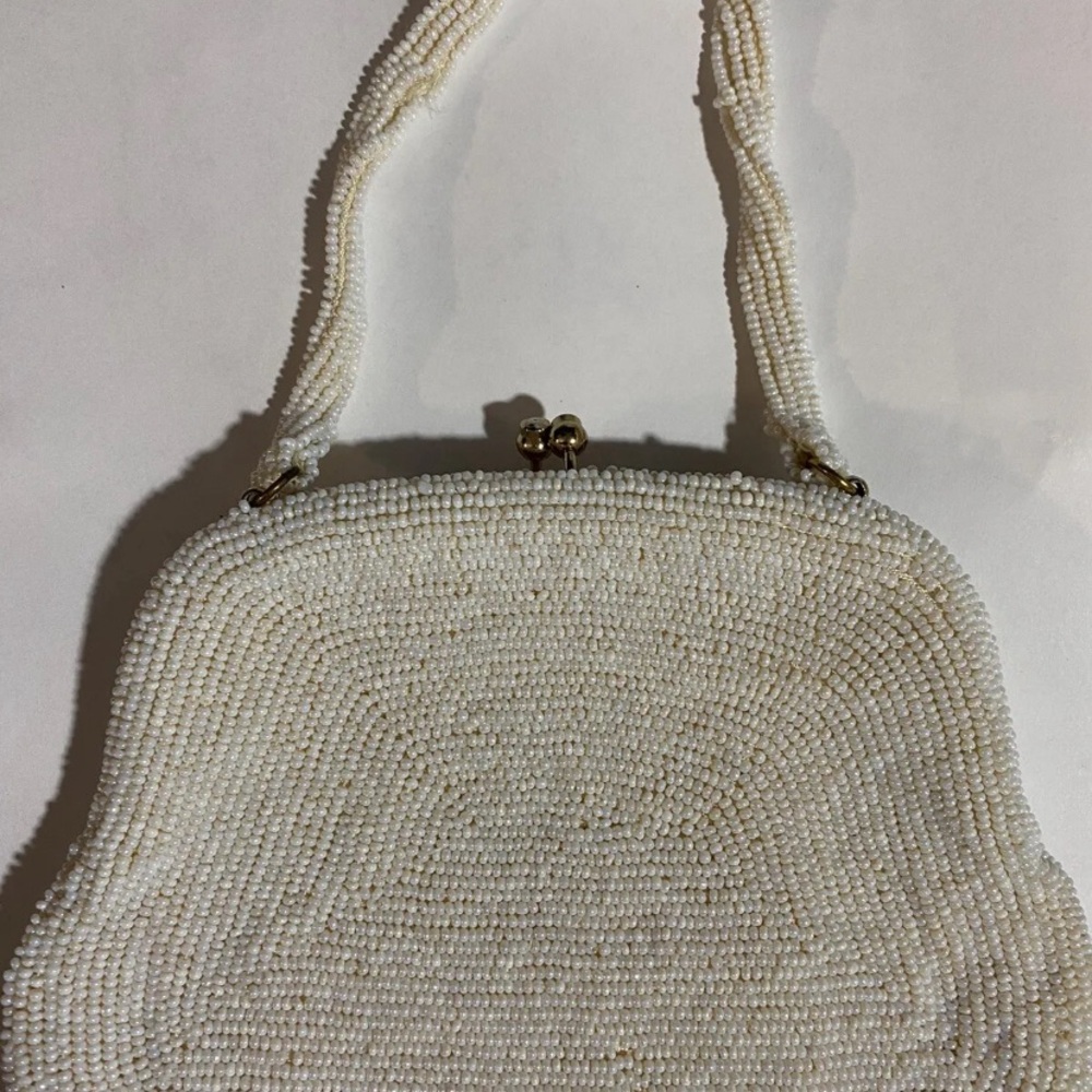 Vintage Walborg beaded kisslock bag purse Made in Japan description in pictures